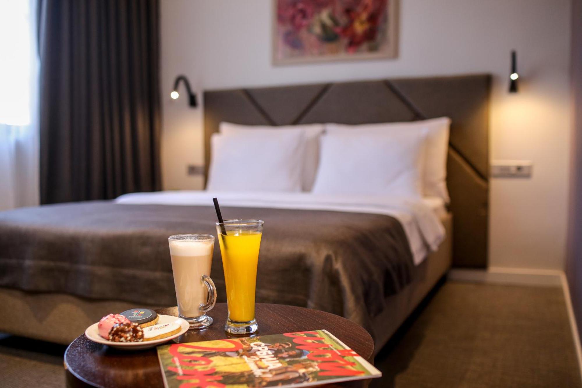Hotel Botanica Belgrade Luaran gambar