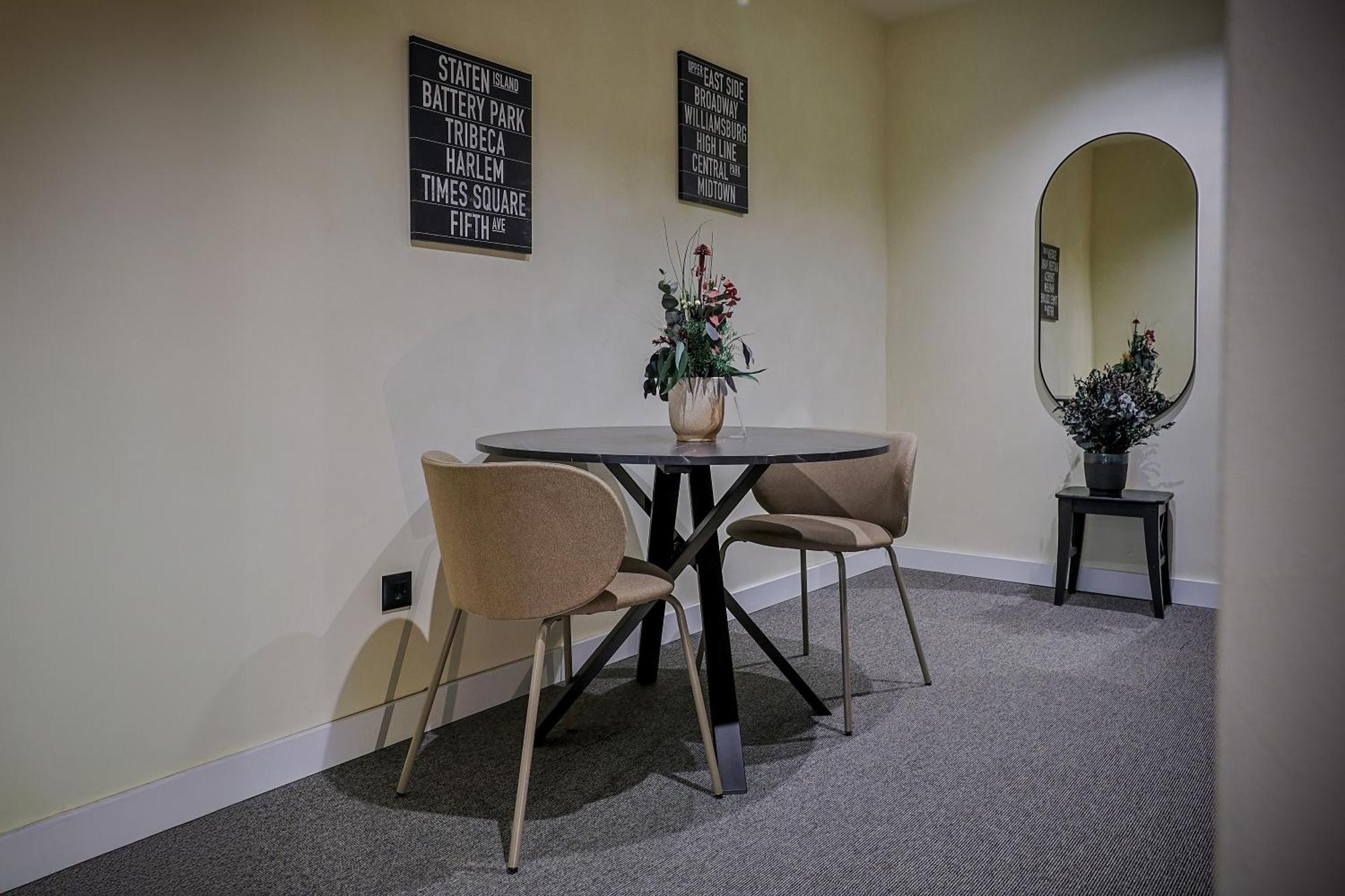 Hotel Botanica Belgrade Luaran gambar