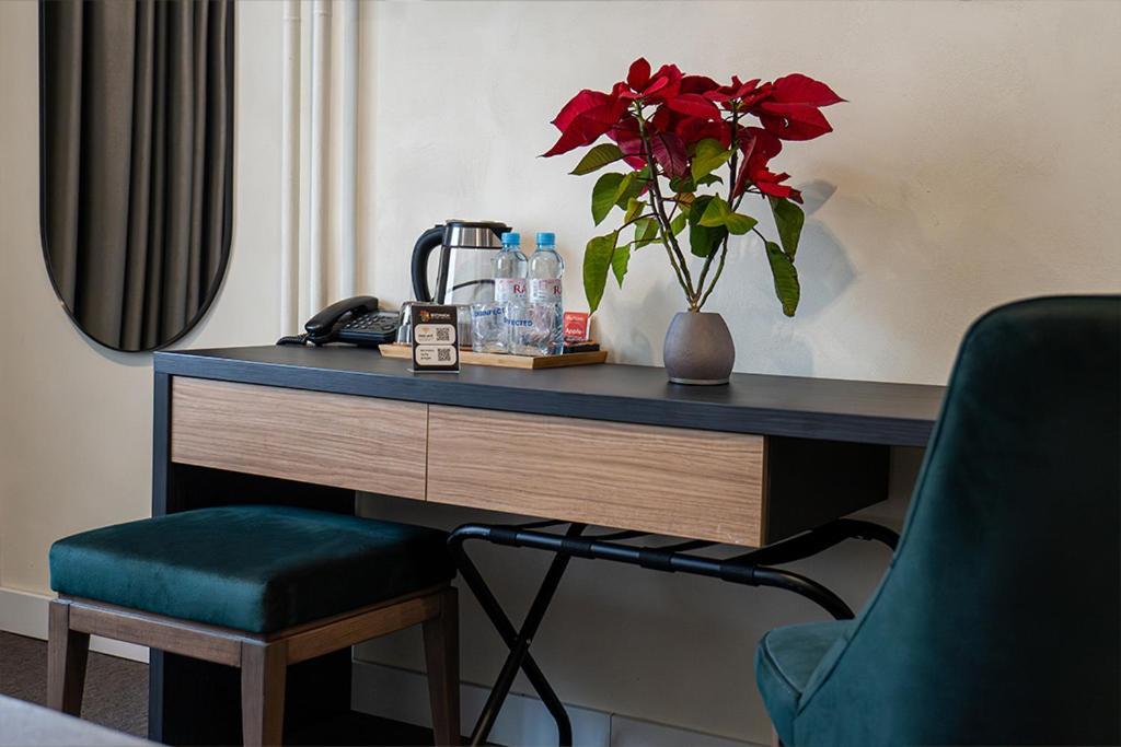 Hotel Botanica Belgrade Luaran gambar